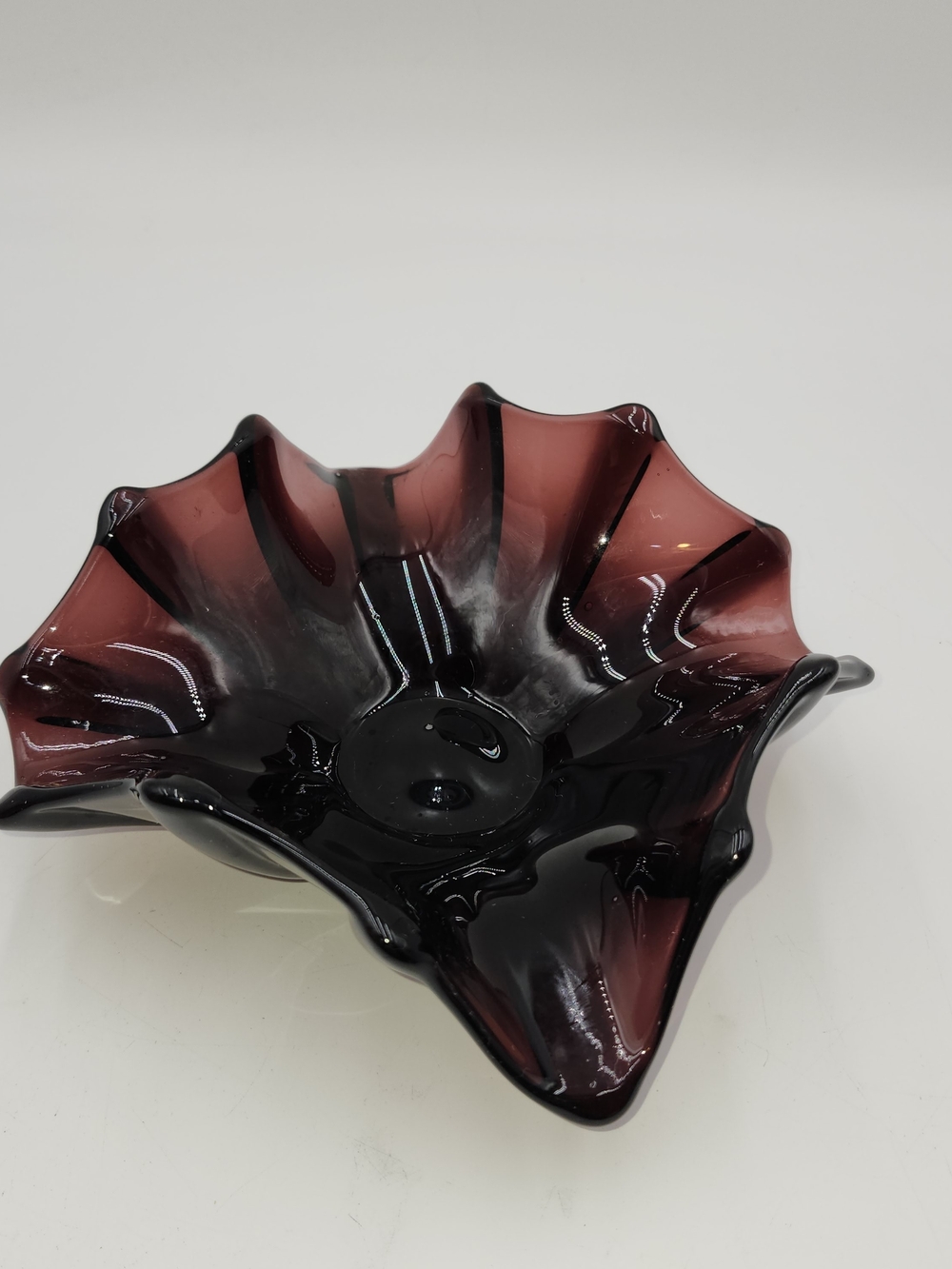 Vintage Amethyst Purple Ruffle Art Glass Bowl, Blown, MCM 70’s Decor
